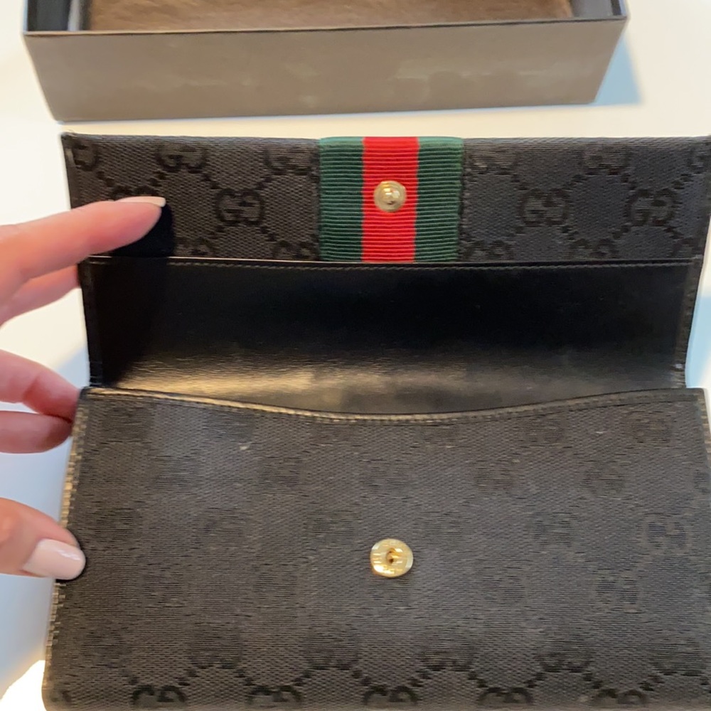 Gucci Wallet - Picture 6 of 8